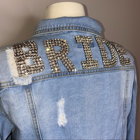 Judith March Jackets & Blazers - Judith March light wash distressed button up “bride” denim jacket.  Size Medium